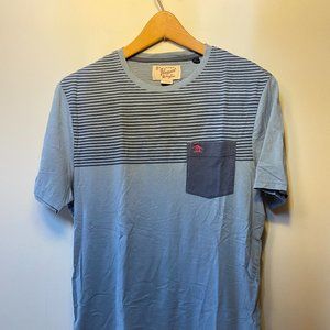 Penguin Men's T-Shirt. Medium